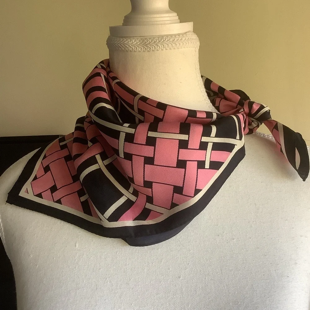 Navy/Pink/Ivory 21” Square Scarf